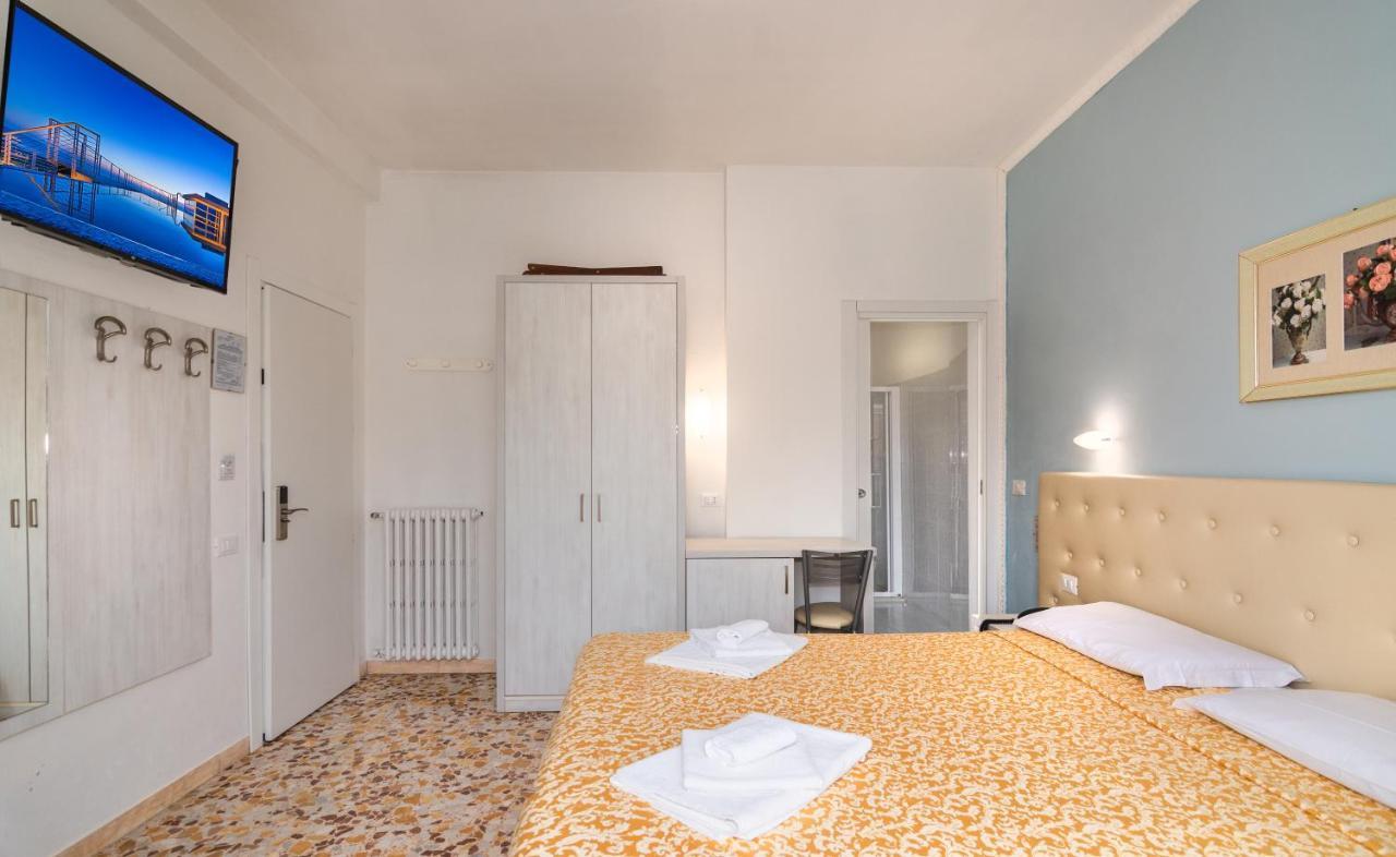 Hotel Caribe Viareggio Eksteriør billede