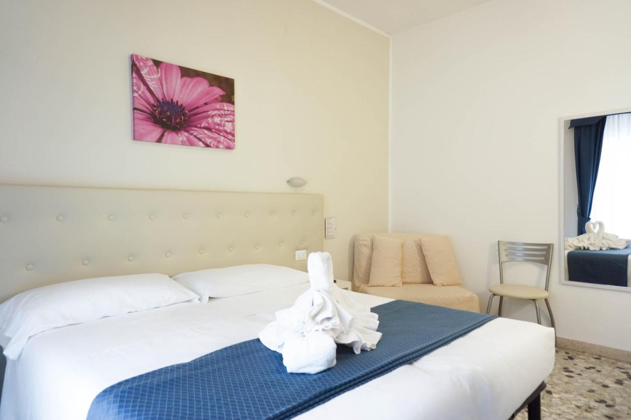 Hotel Caribe Viareggio Eksteriør billede