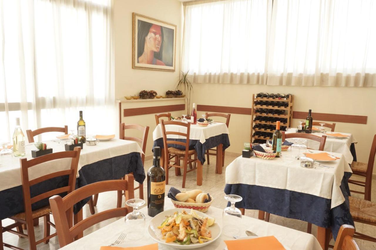 Hotel Caribe Viareggio Eksteriør billede